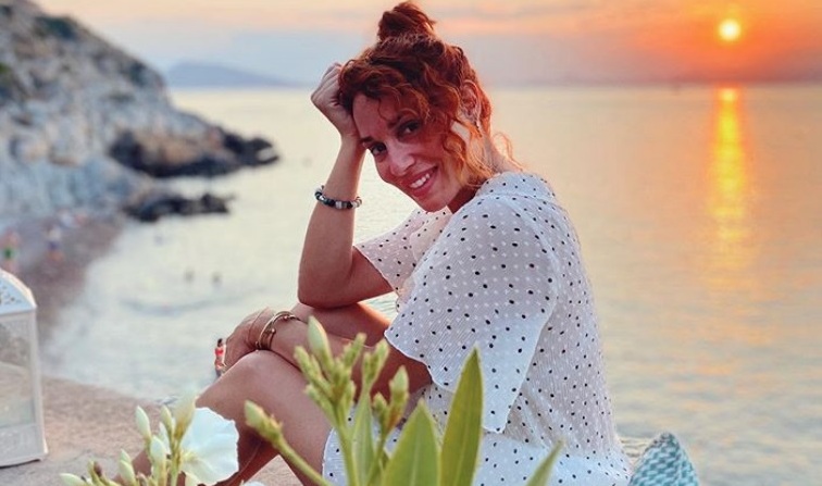 Η Πένυ Αγοραστού ''γκρεμίζει'' το Instagram με την υπέροχη πίσω όψη του μπικίνι της (pic)